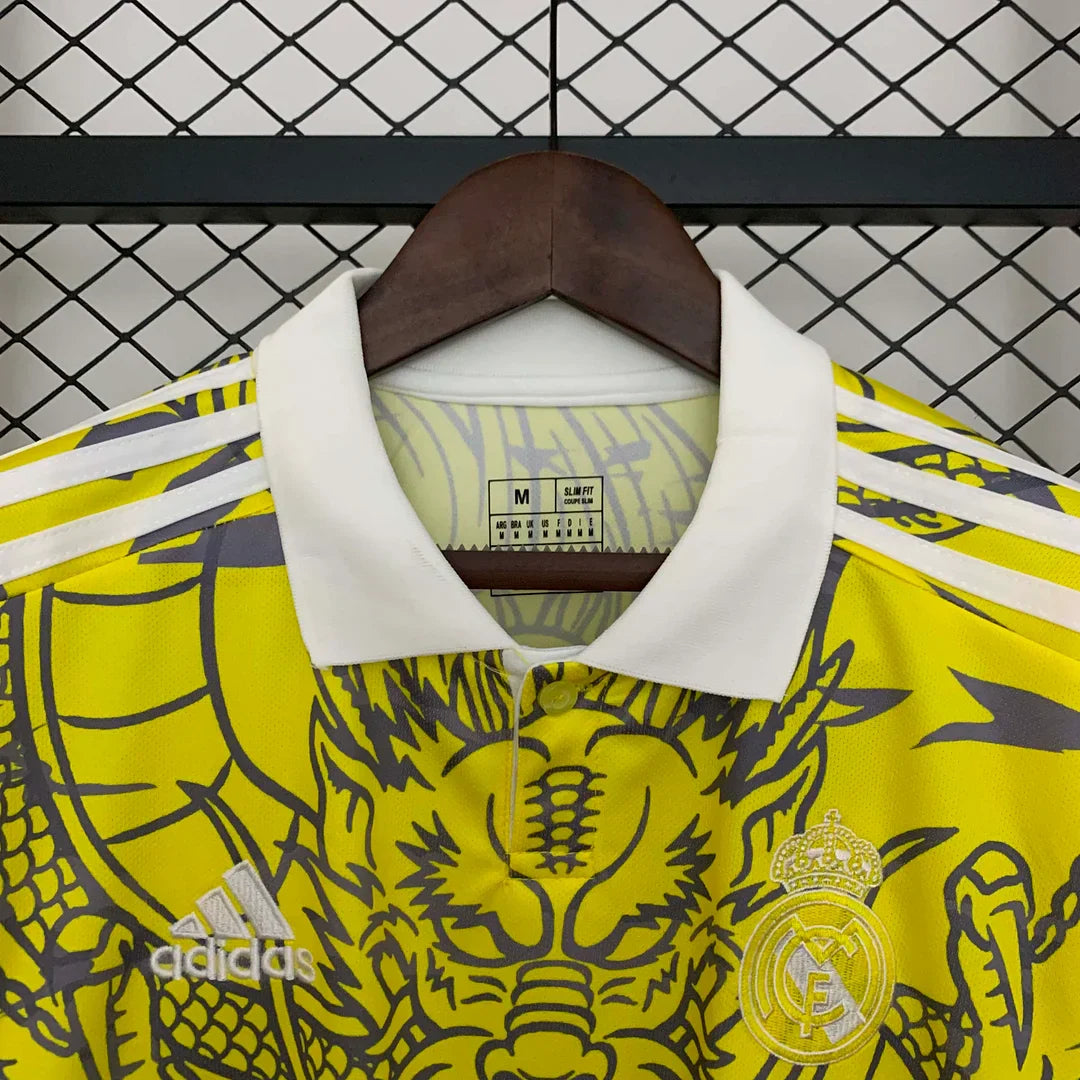 Édition spéciale « Dragon jaune » du Real Madrid