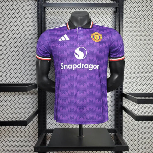 Édition spéciale « Crimson Mirage » de Manchester United
