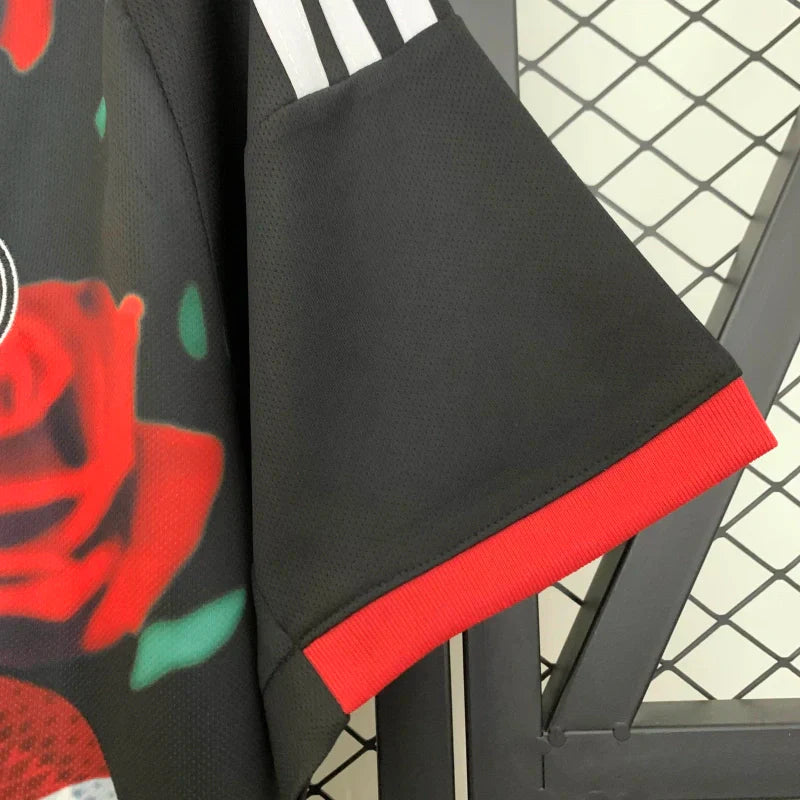 Édition spéciale « Serpent rouge » du Real Madrid