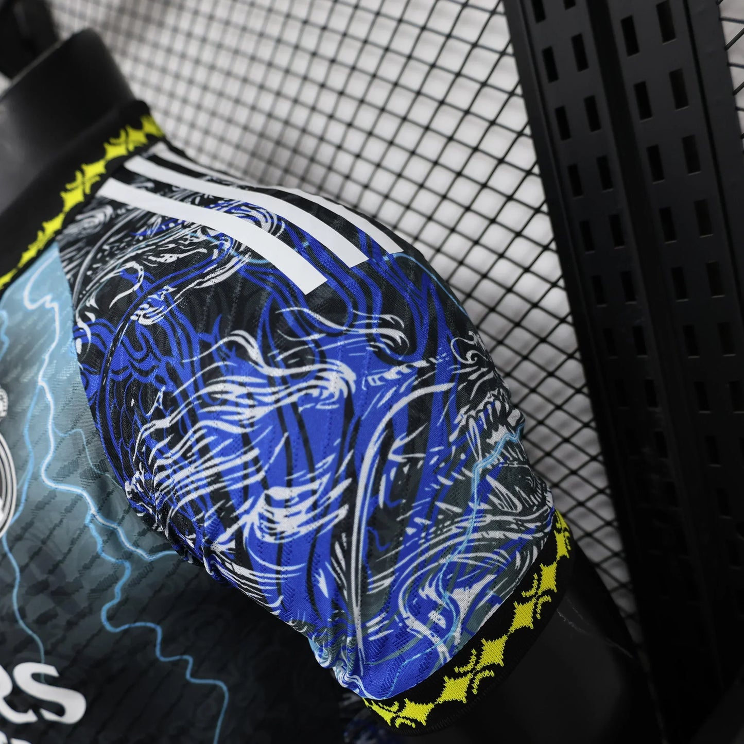Édition spéciale « Thunder Dragon » du Real Madrid