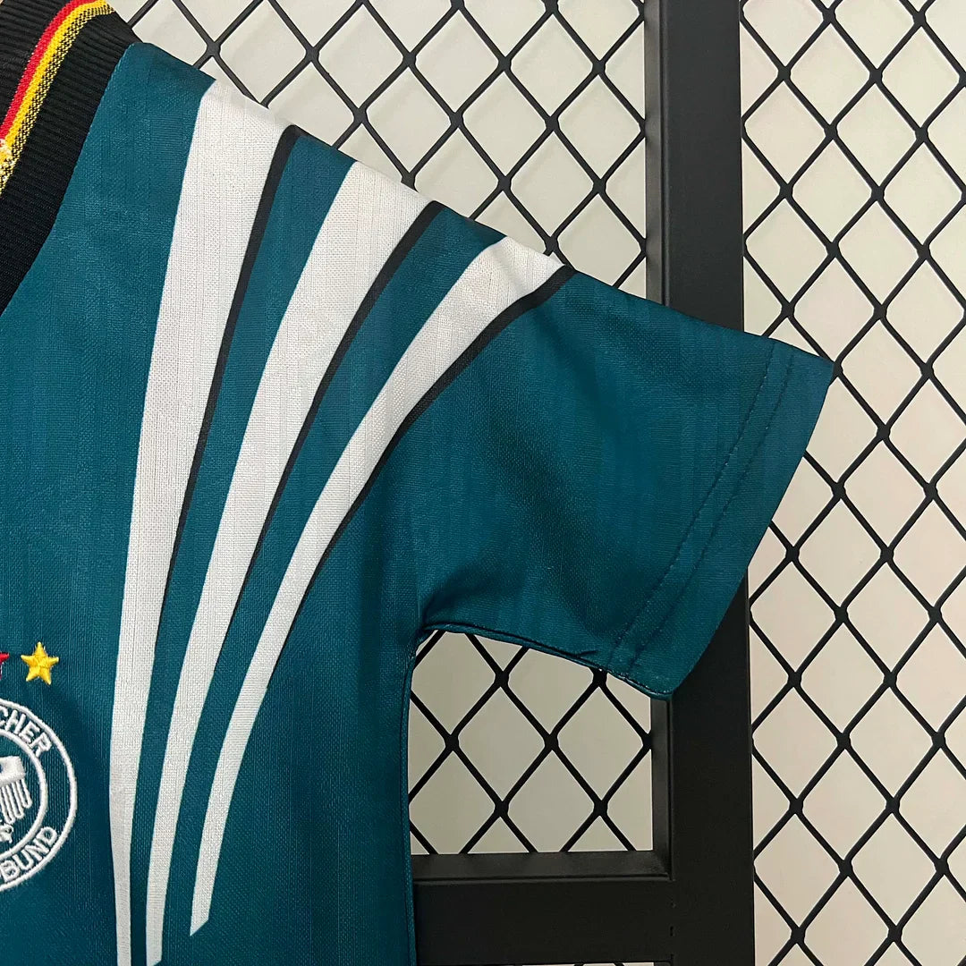 Maillot rétro Allemagne extérieur 1996, taille enfant