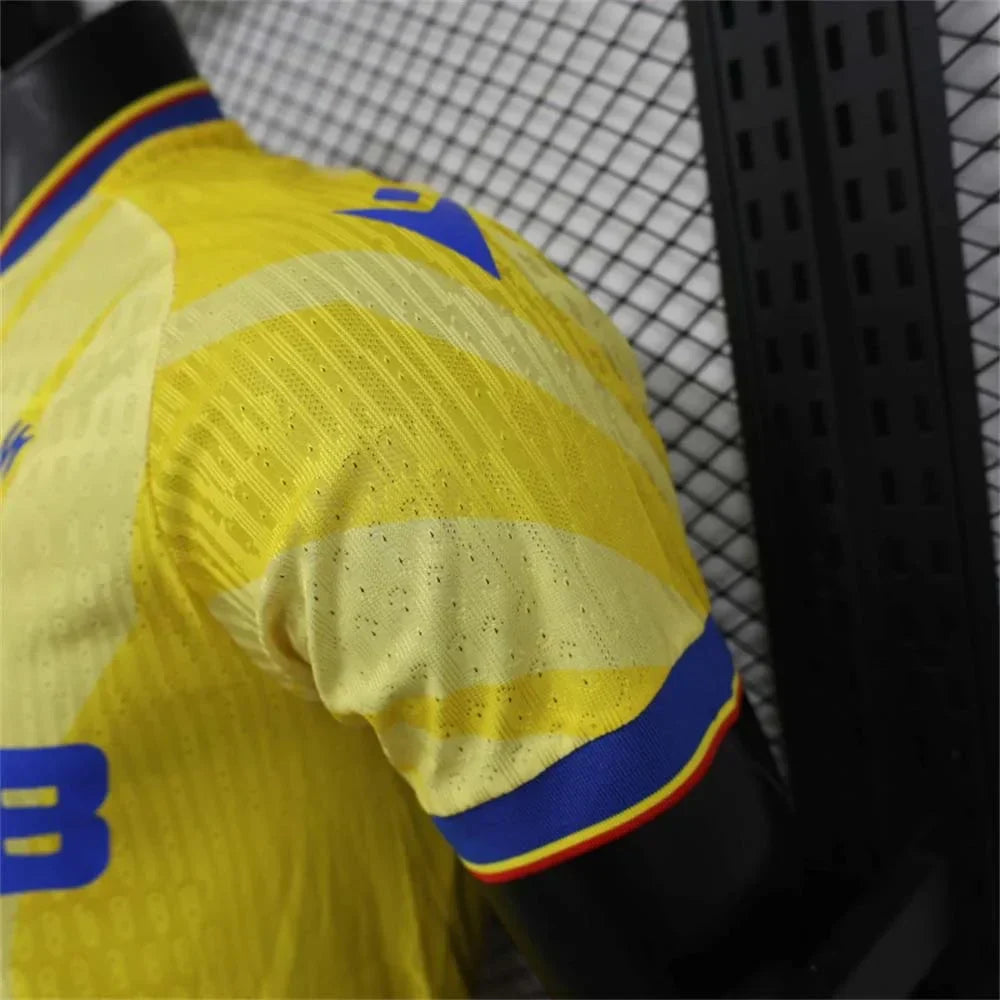 2024-2025 Crystal Palace Visitante Kit