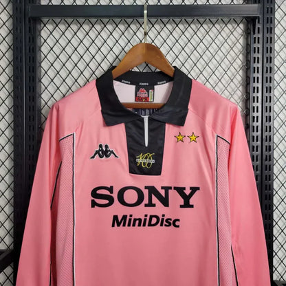 Maillot rétro Juventus extérieur à manches longues 1997-1998