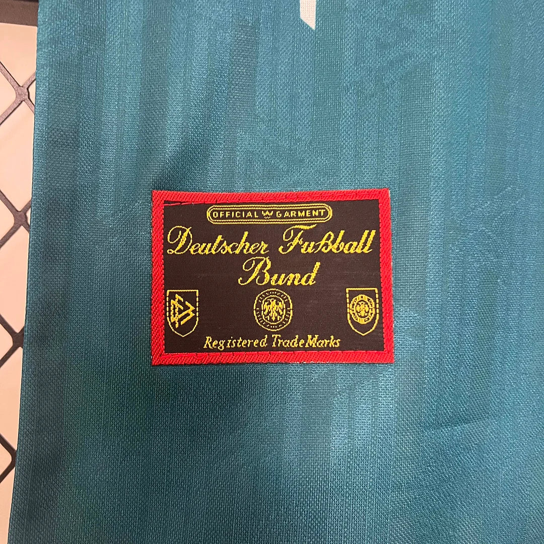 Maillot rétro Allemagne extérieur 1996, taille enfant