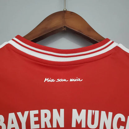 Ligue des champions rétro du Bayern Munich 2013/2014 à domicile