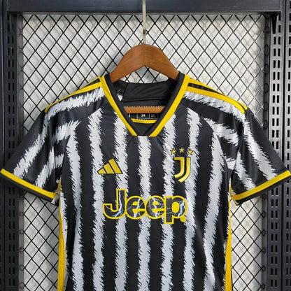 Maillot domicile Juventus 2023/2024 pour enfant, taille