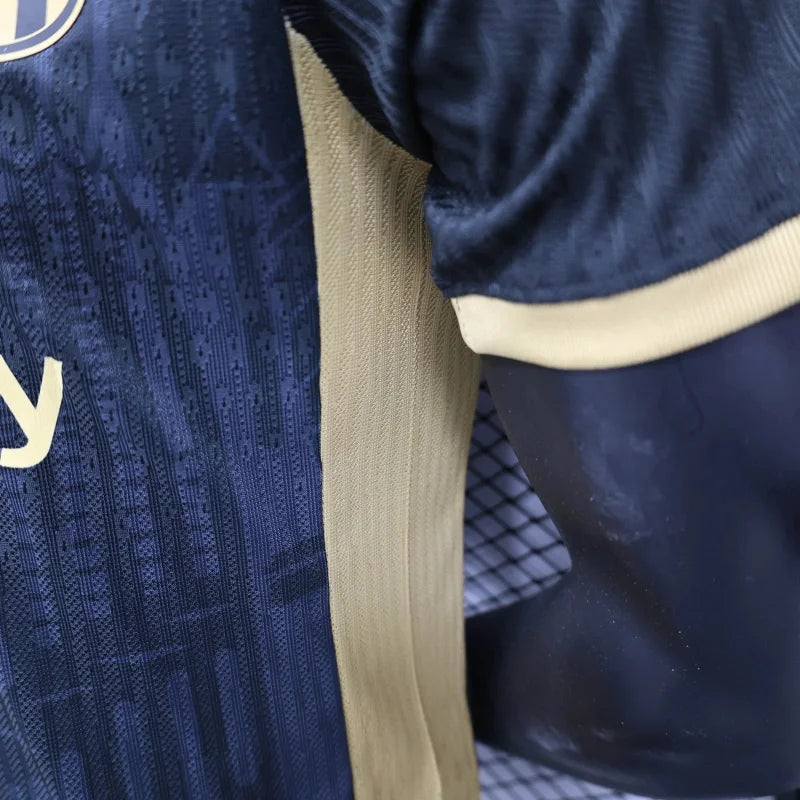 Barcelona "La Noche Dorada" Edición Especial