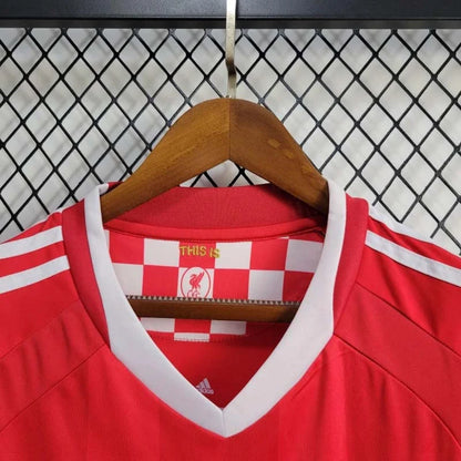 Maillot rétro Liverpool domicile 2008-2009