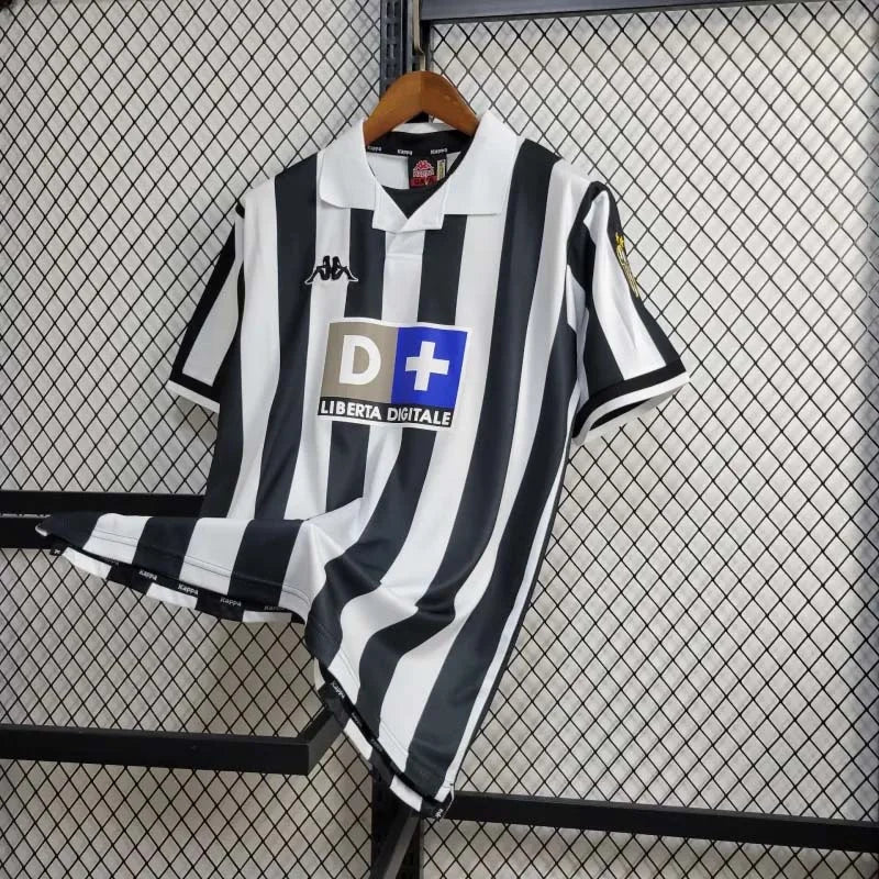 Maillot rétro Juventus domicile 1998-1999