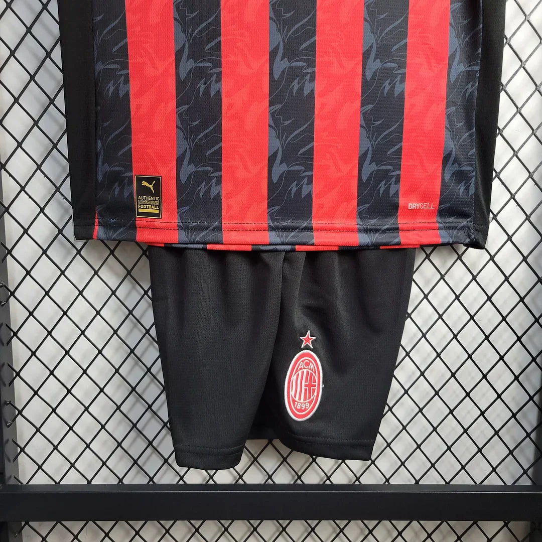 Maillot domicile AC Milan 2025/2026 taille enfant