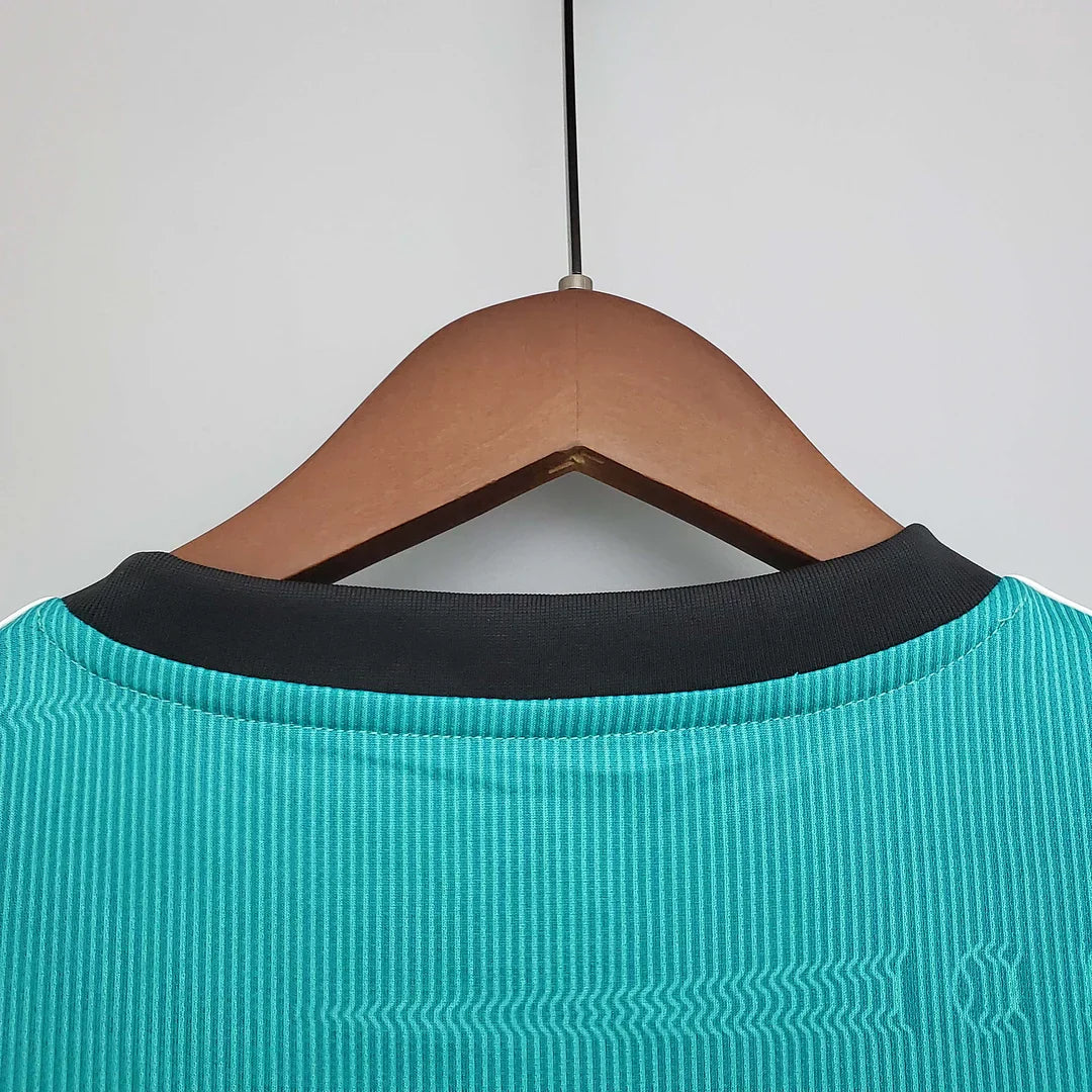 Maillot extérieur alternatif rétro Real Madrid 2021/2022