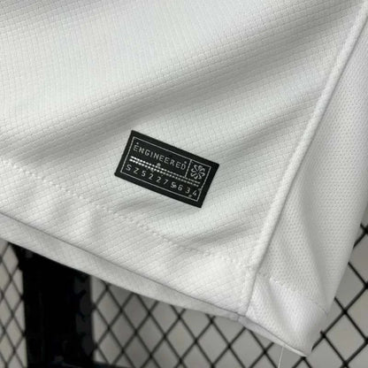 Barcelona "Blanc Royal" Edición Especial