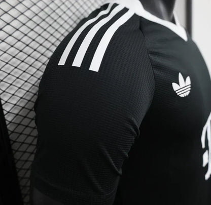 2024/2025 Bayern Munchen Goalkeeper Alternativa Visitante Kit