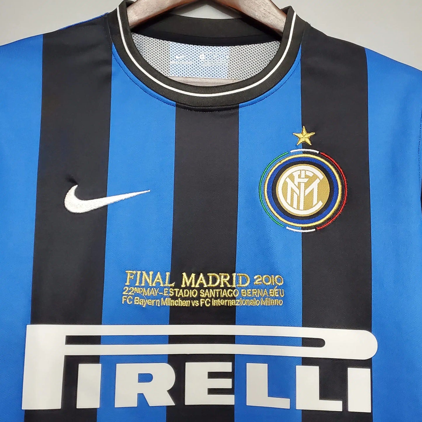 Maillot rétro Inter Milan domicile 2009/2010