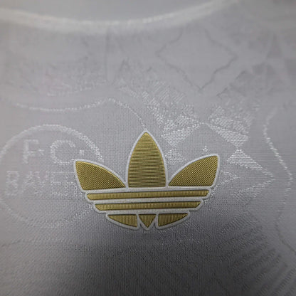 Bayern Munchen 2025/2026 125th Aniversario Edition White Edición Especial