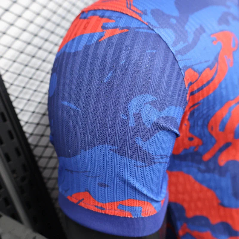 Barcelona "Electric Swirl" Edición Especial