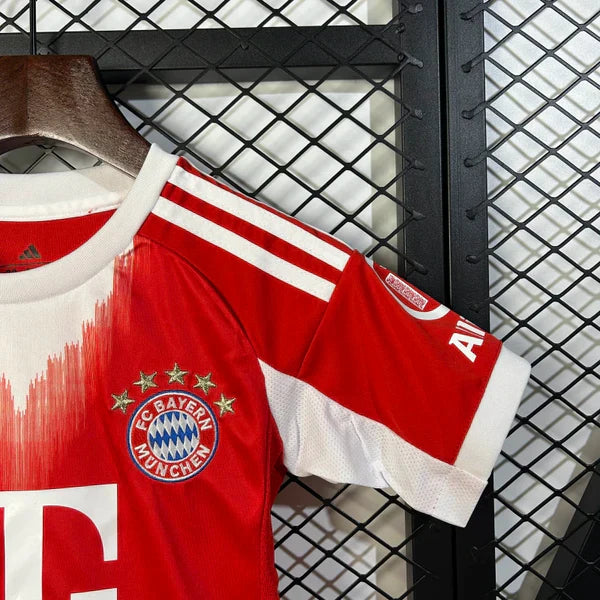 Maillot domicile Bayern Munich 2025/2026 taille enfant