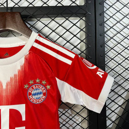 Maillot domicile Bayern Munich 2025/2026 taille enfant