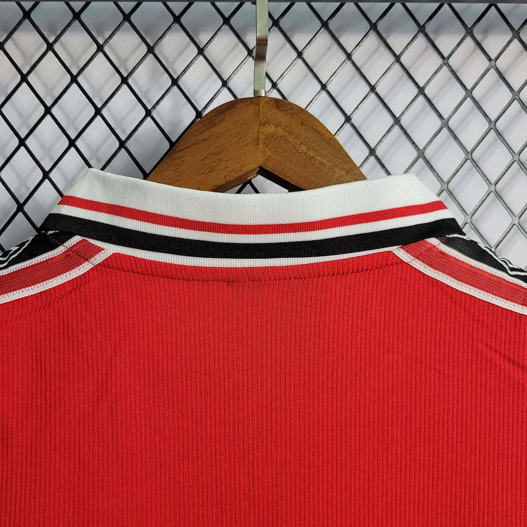 Maillot rétro domicile de Manchester United 1998/1999