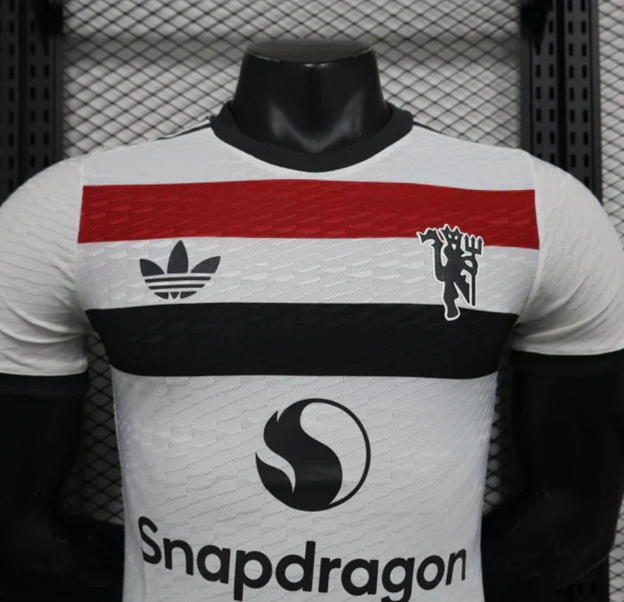 Manchester City 2024/2025 Alternativa Kit