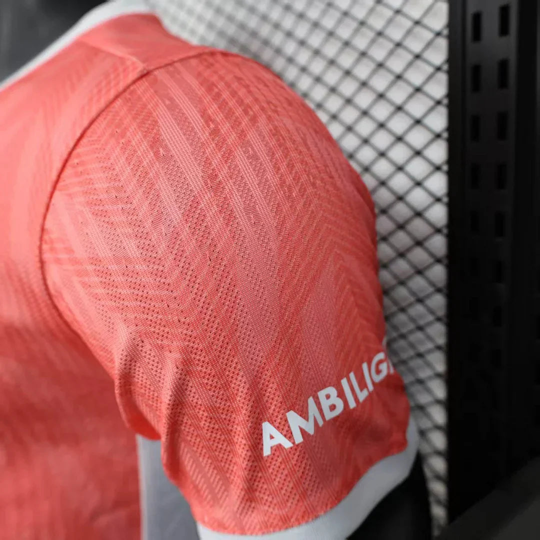 Barcelona "Coral Ember" Edición Especial