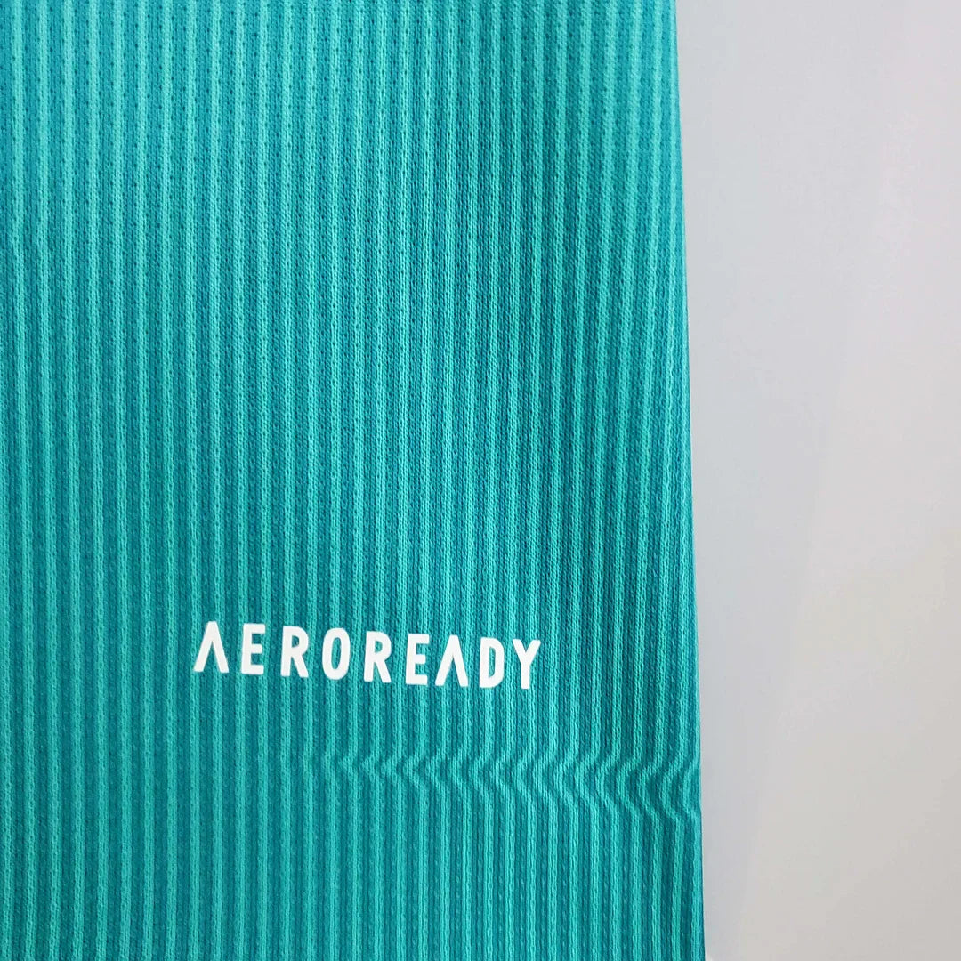 Maillot extérieur alternatif rétro Real Madrid 2021/2022