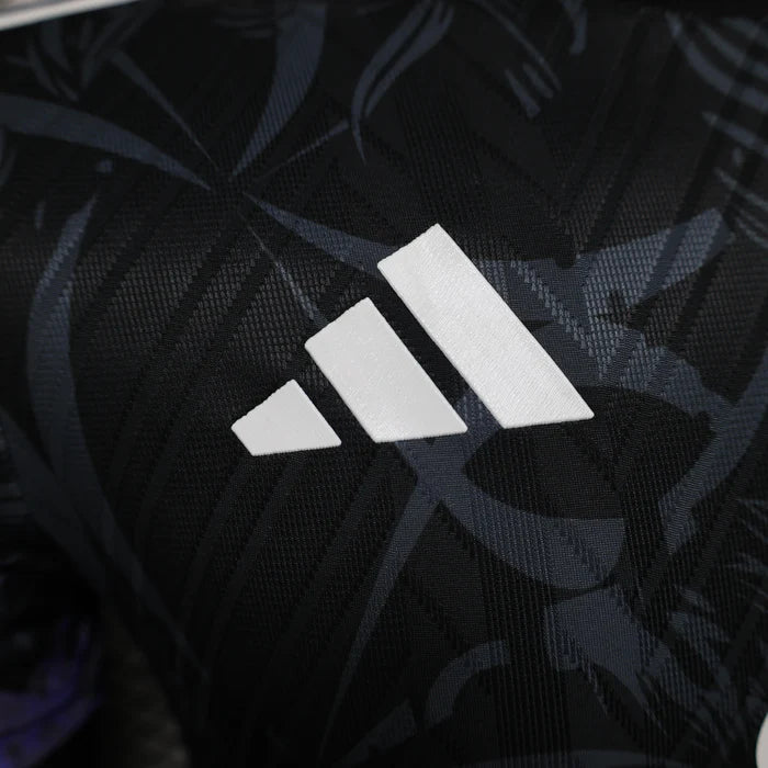 Manchester United "Midnight Roar" Edición Especial