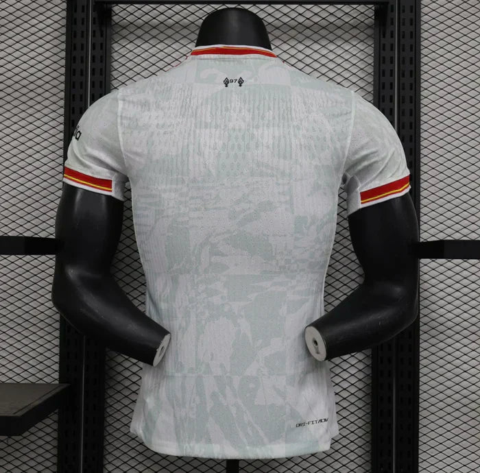 Liverpool 2024/2025 Alternativa Kit