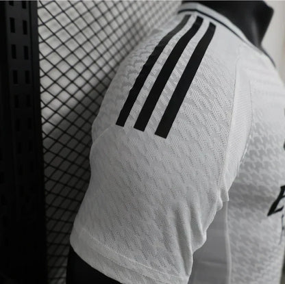 Maillot domicile du Real Madrid 2024/2025