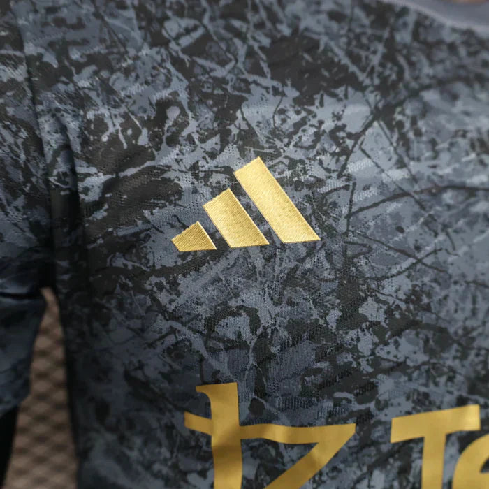 Édition spéciale « Midnight Thunder » de Manchester United