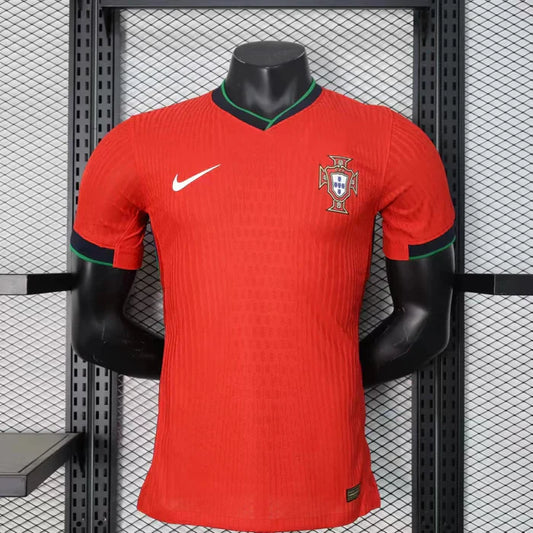 Maillot domicile du Portugal 2024/2025