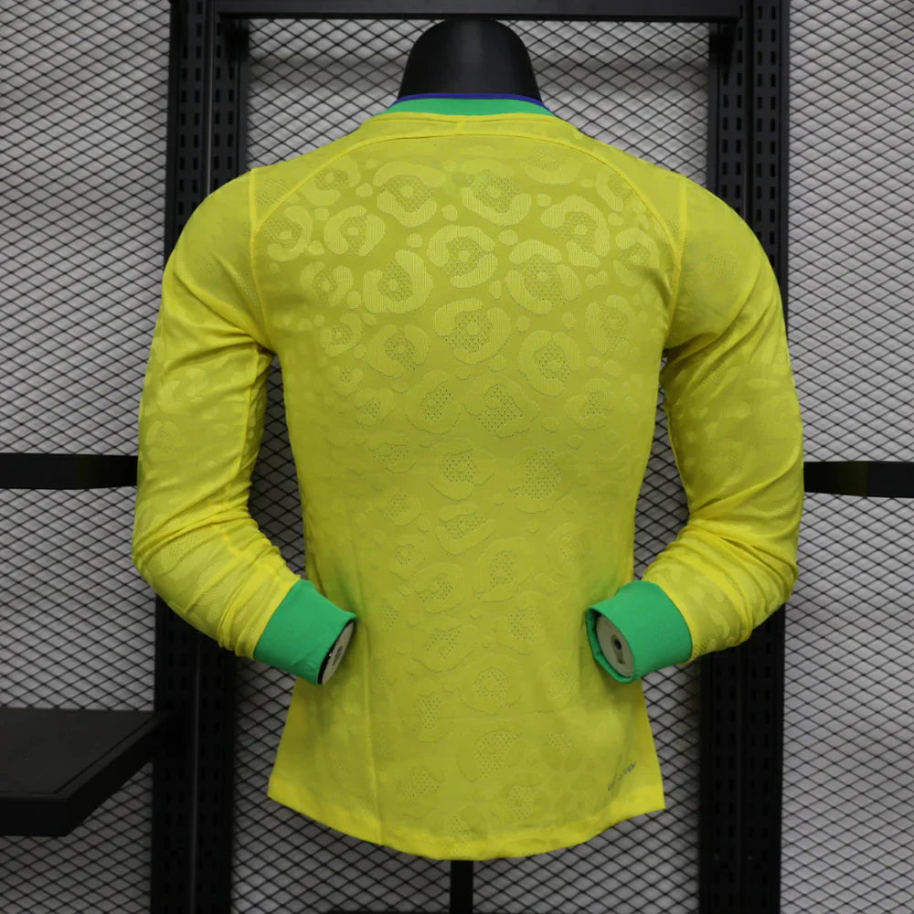 Brasil 2023/2024 Local Kit Manga Larga