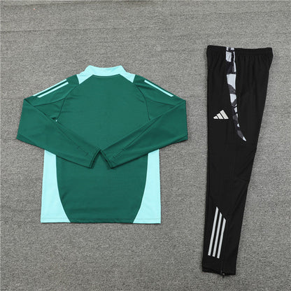 Survêtement noir et vert de Manchester United