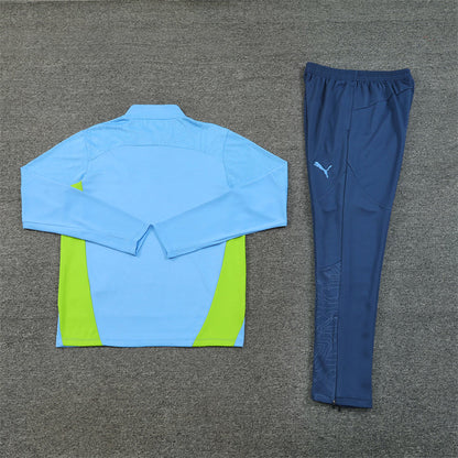 Survêtement bleu et bleu clair de Manchester City
