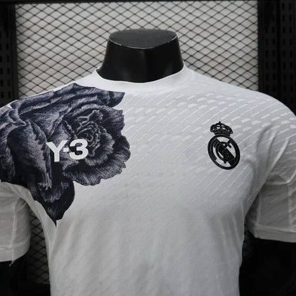 Édition spéciale « Élégance florale » du Real Madrid