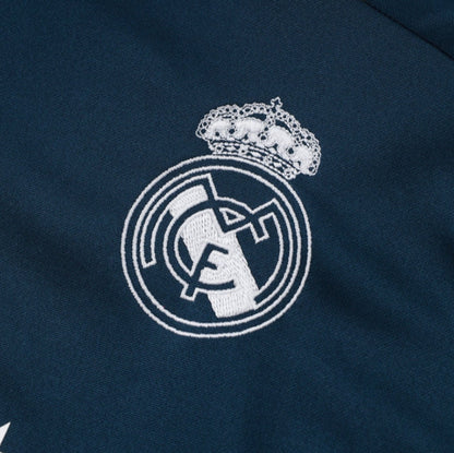 Survêtement bleu foncé et jaune du Real Madrid