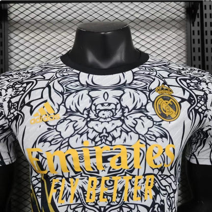 Édition spéciale « Dragon mythique » du Real Madrid