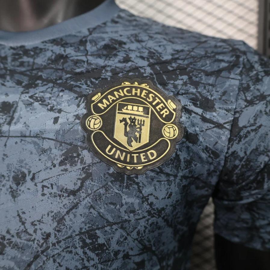 Édition spéciale « Midnight Thunder » de Manchester United