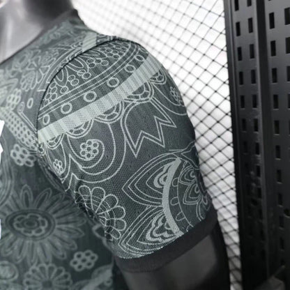 Barcelona "Noir Fleur" Edición Especial