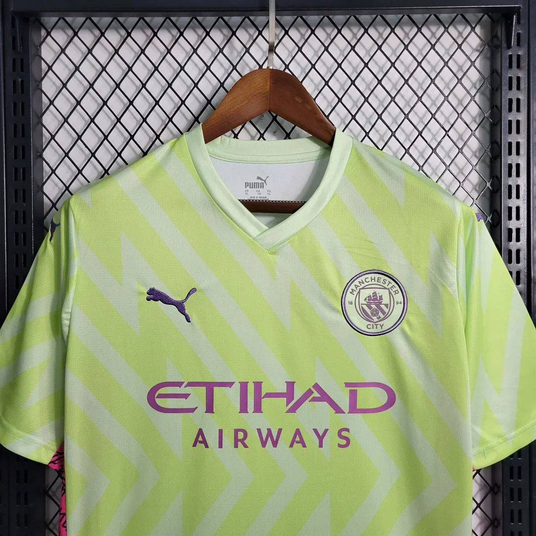 2023/2024 Manchester City Goalkeeper Kit