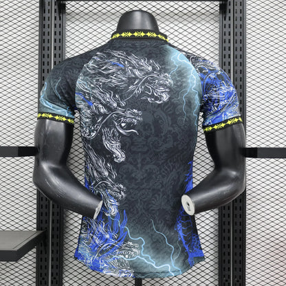 Édition spéciale « Thunder Dragon » du Real Madrid