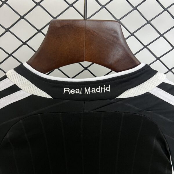 Maillot extérieur rétro Real Madrid 2006/2007 pour enfant
