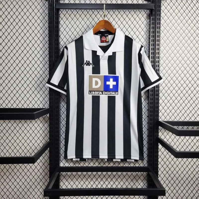 Maillot rétro Juventus domicile 1998-1999