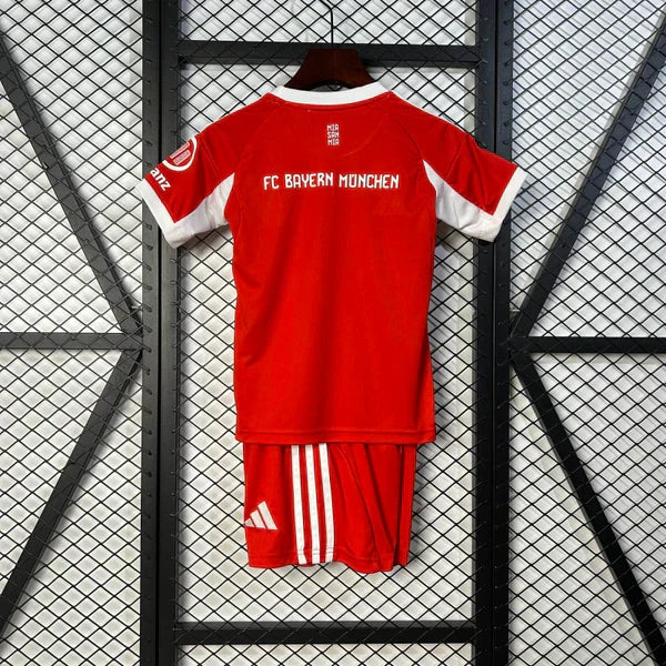 Maillot domicile Bayern Munich 2025/2026 taille enfant