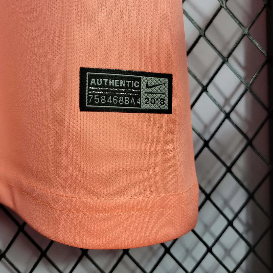 2018-2019 Retro Barcelona Alternativa Visitante