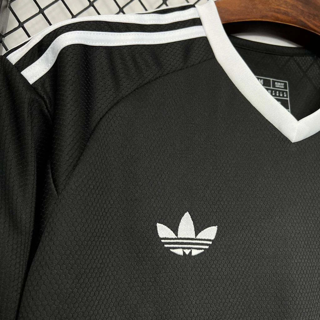 2024/2025 Arsenal Goalkeeper Alternativa Kit