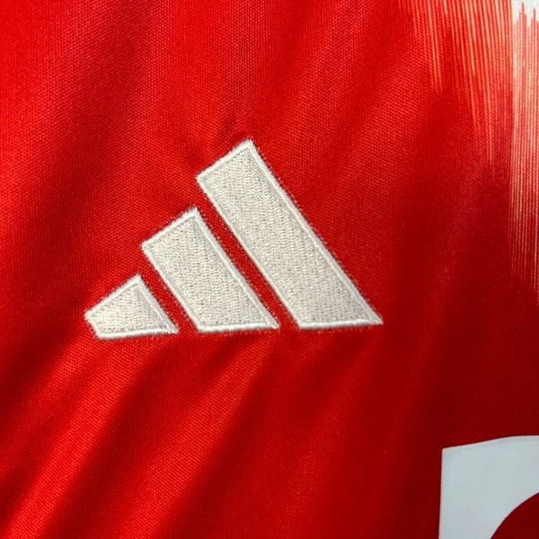 Maillot domicile Bayern Munich 2025/2026 taille enfant