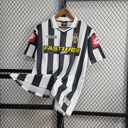 2001-2002 Retro Juventus Local