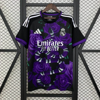 Édition spéciale « Serpent Lilas » du Real Madrid