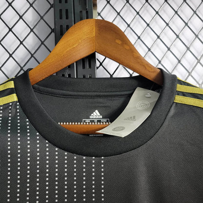 Maillot extérieur rétro Bayern Munich 2021/2022